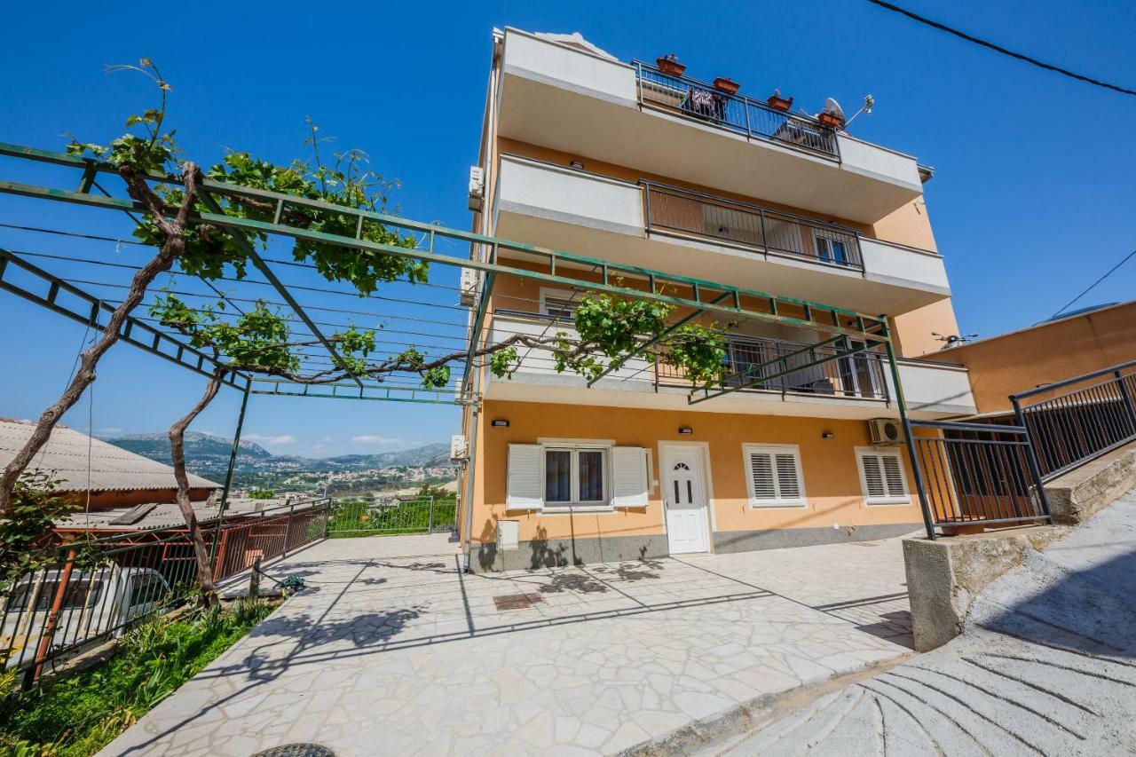 Apartments Selak Spalato Esterno foto